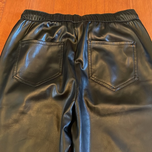 Zara leather-like pull on pant - Picture 5 of 5